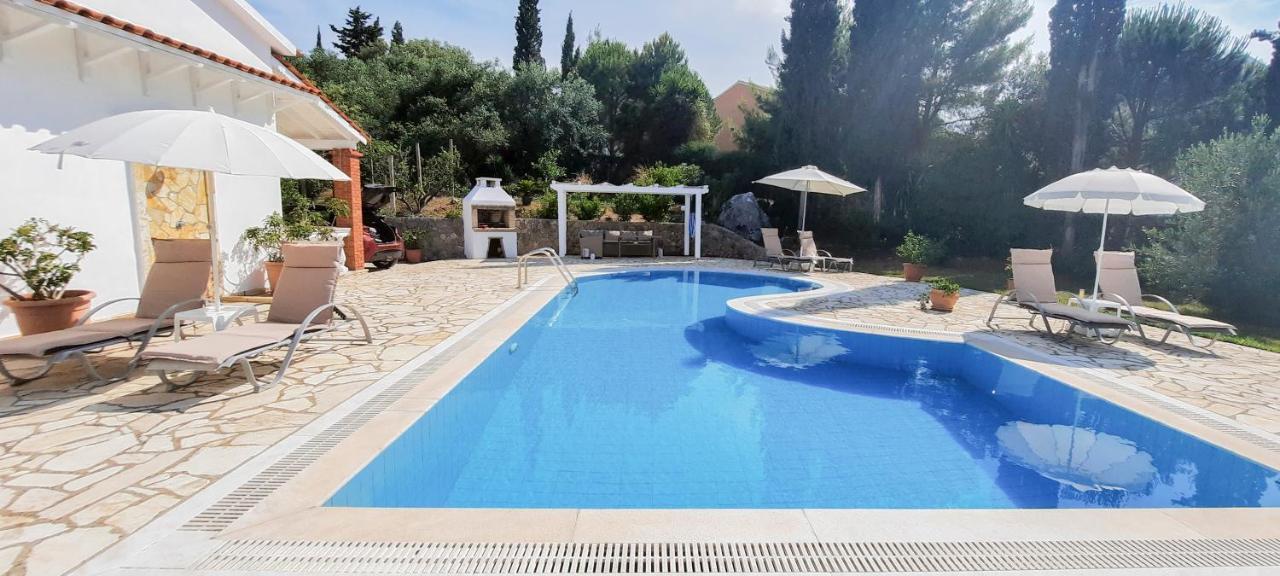Villa Olive Grove And Sea View Agios Spyridon  Exteriör bild