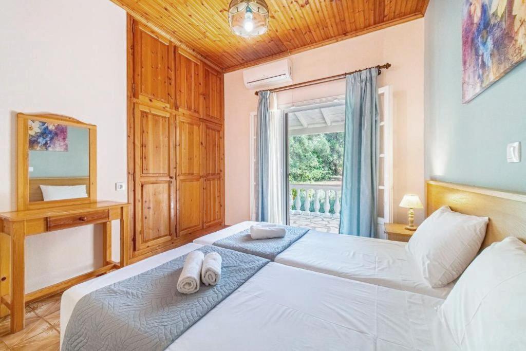 Villa Olive Grove And Sea View Agios Spyridon  Exteriör bild