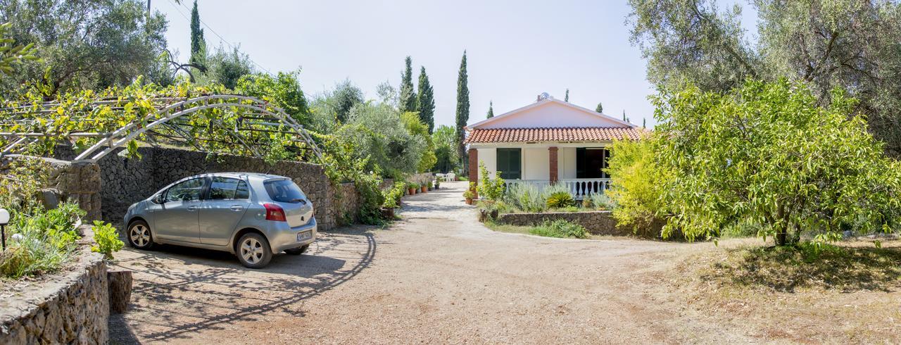Villa Olive Grove And Sea View Agios Spyridon  Exteriör bild